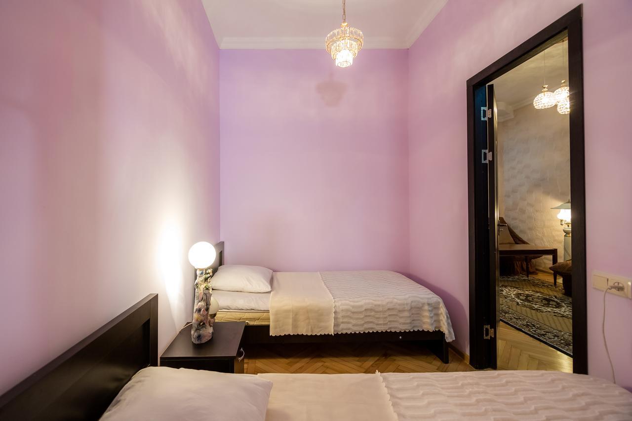Gabi'S House Apartment Tbilisi ภายนอก รูปภาพ