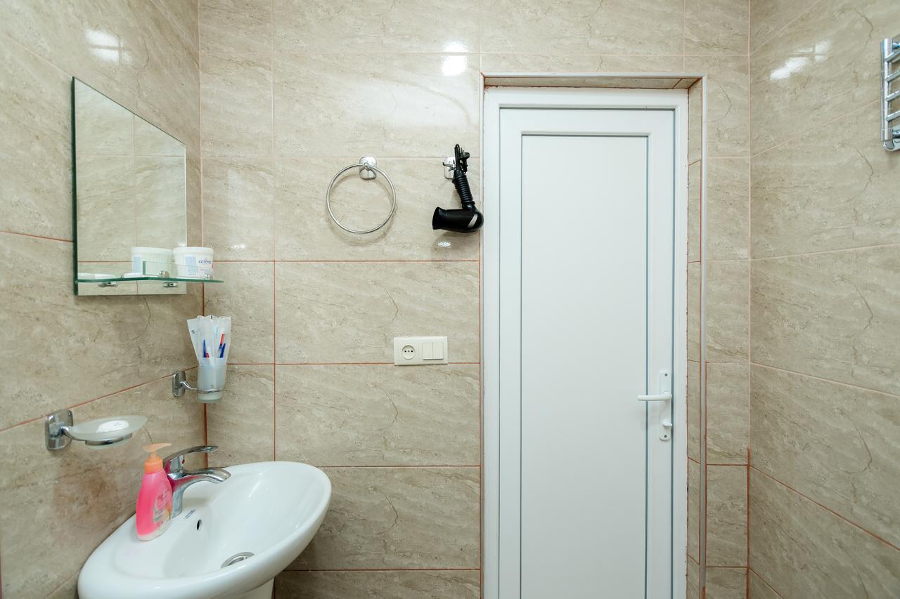Gabi'S House Apartment Tbilisi ภายนอก รูปภาพ